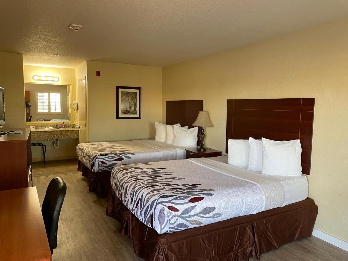 Kenedy Inn And Suites Buitenkant foto